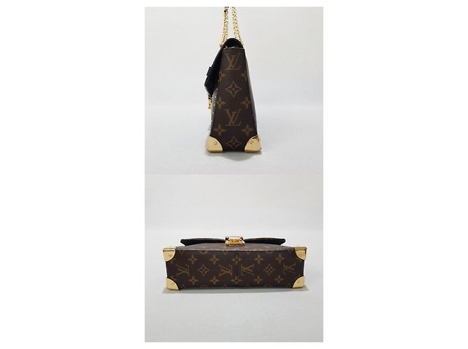 Louis Vuitton Borsa a Spalla Trunk Chain Nero - vista 4