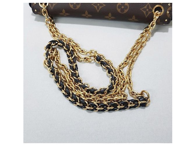 Louis Vuitton Borsa a Spalla Trunk Chain Nero - vista 6
