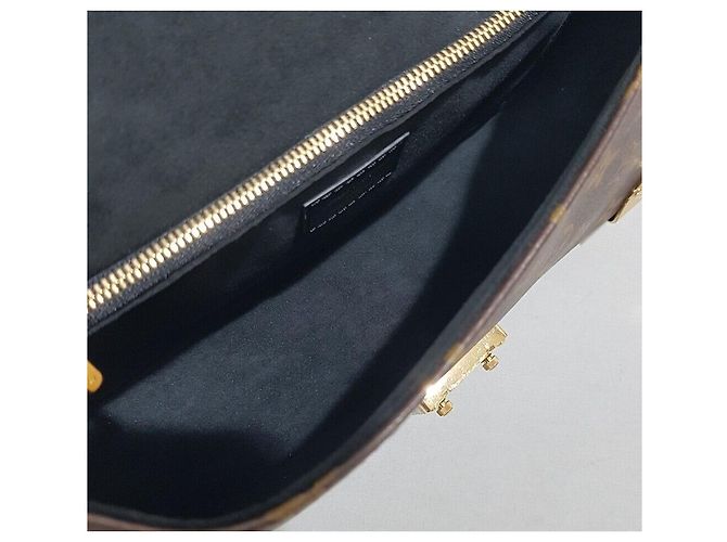 Louis Vuitton Borsa a Spalla Trunk Chain Nero - vista 8