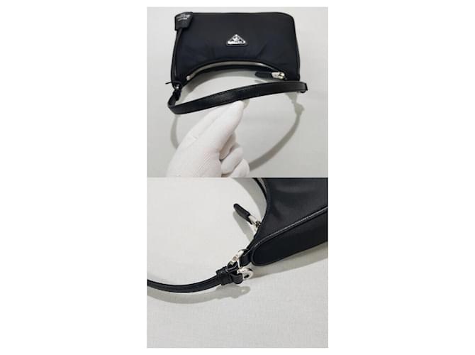 Prada Borsa Mini in Nylon Rieditata Nero - vista 6