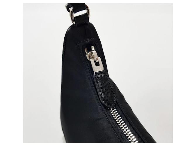 Prada Borsa Mini in Nylon Rieditata Nero - vista 7