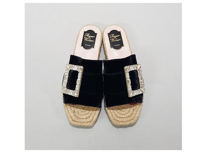 Roger Vivier Sandalias de esparto con hebilla de cristal - vista 3