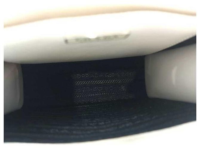 Prada Borsa a tracolla con logo in rilievo Saffiano Bianco - vista 5