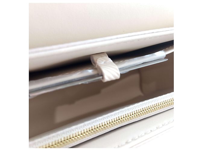 Louis Vuitton Borsa a spalla incrociata Epyp Twist Monogram Bianco - vista 7