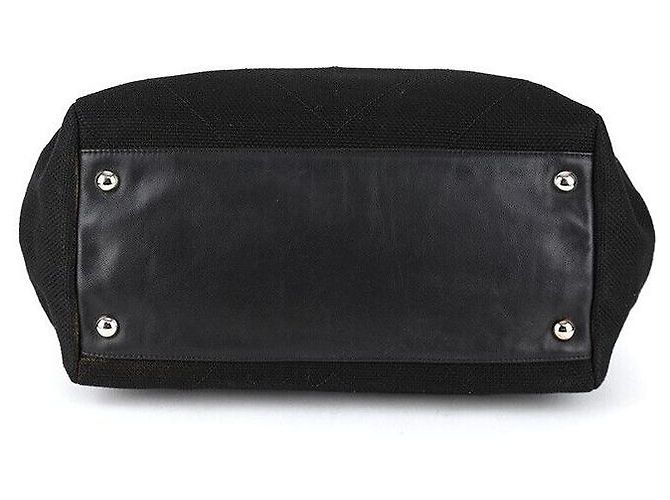 Chanel Borsa a spalla in tela Chevron con catena Nero - vista 4