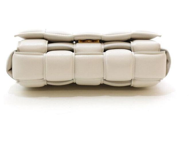 Cassette Bottega Veneta Bolsa de ombro de corrente acolchoada Branco - vista 5