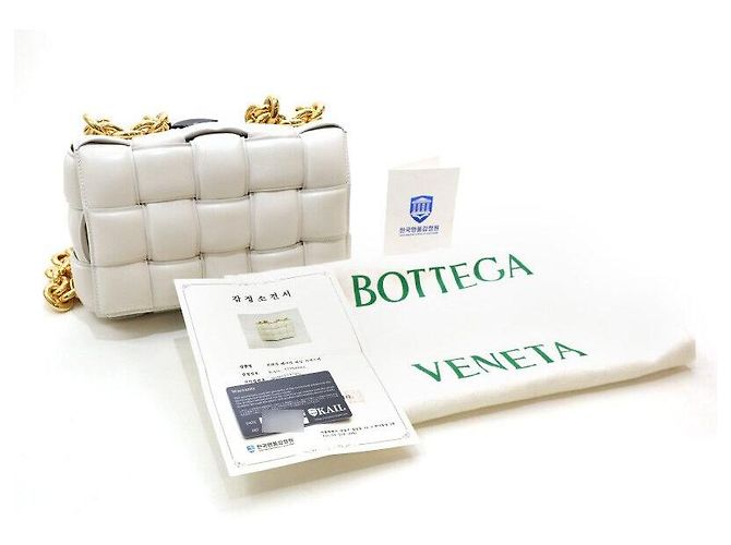 Cassette Bottega Veneta Bolsa de ombro de corrente acolchoada Branco - vista 8