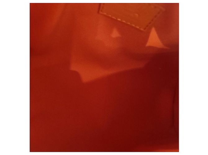 Borsa a tracolla Keepall Aerogram di Louis Vuitton Rosso - vista 5