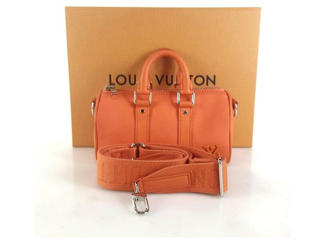 Borsa a tracolla Keepall Aerogram di Louis Vuitton Rosso - vista 6