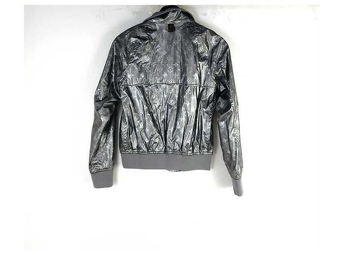 Louis Vuitton Jaqueta Bomber Monogram - vista 3
