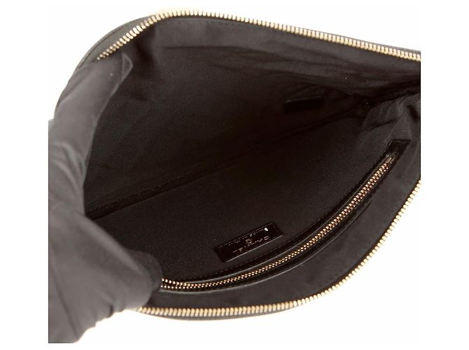 Chanel Clutch Medio in Pelle Caviar Boy Nero - vista 10