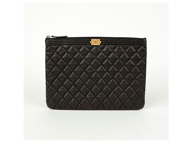 Chanel Clutch Medio in Pelle Caviar Boy Nero - vista 2