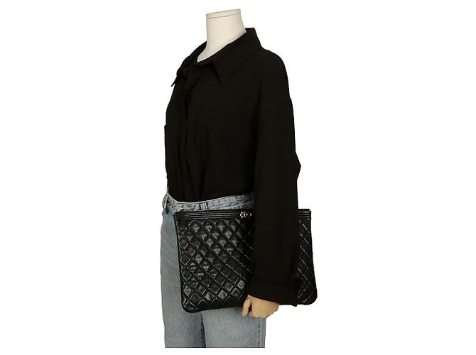Chanel Clutch Grande Boy Caviar Nero - vista 12