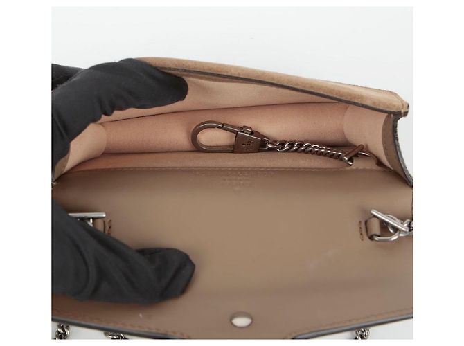 Gucci Borsa a tracolla incrociata super mini Dionysus con catena Bianco - vista 9
