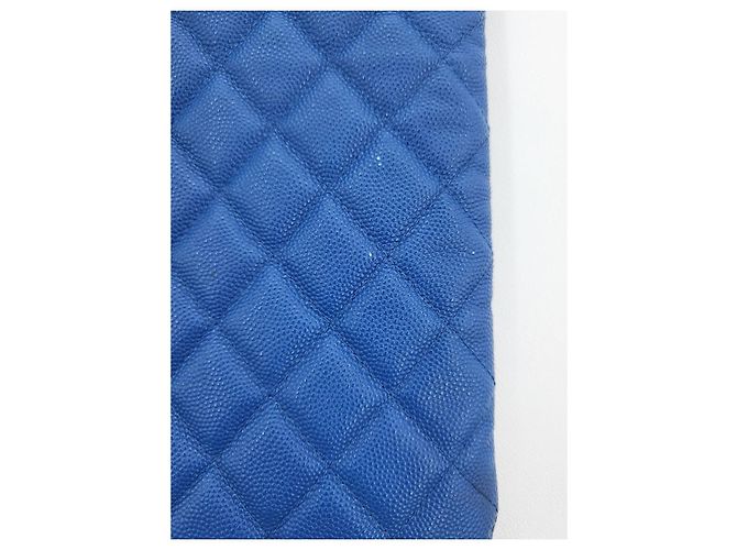 Boy Chanel Borsa Clutch Grande Caviar Blu Serie - vista 23