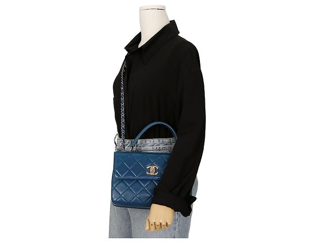 Trendy CC Chanel Borsa a spalla piccola CC alla moda con manico superiore Blu - vista 17