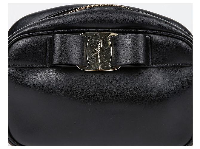 Salvatore Ferragamo Borsa a tracolla con fiocco sulla spalla - vista 3