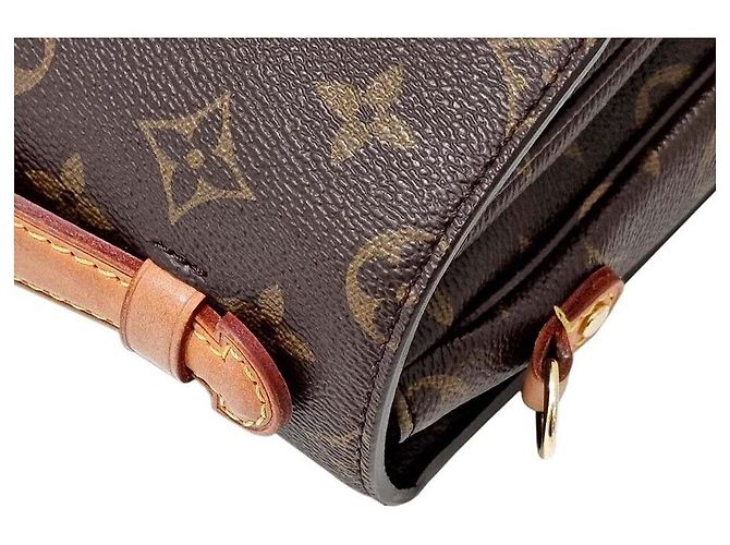 Louis Vuitton Pochette Metis Nero - vista 6