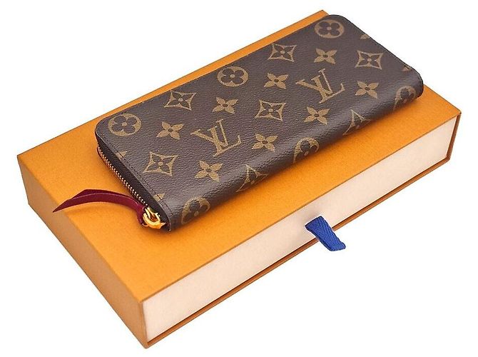 Louis Vuitton Monogram Clemence Wallet - view 7