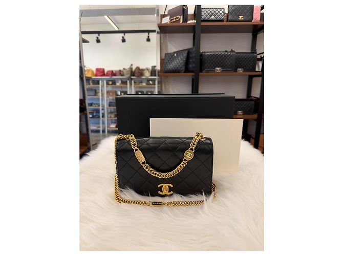 Chanel Bolsa mini de corrente em couro de cordeiro com aba acolchoada Multicor - vista 4