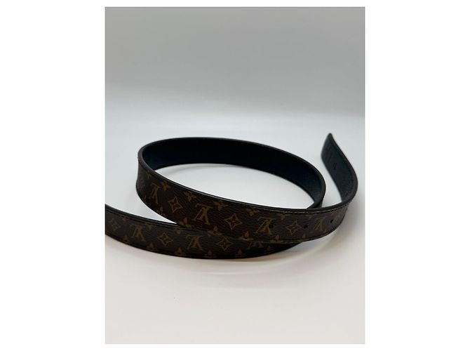 Louis Vuitton Monogram Reversible Belt Black - view 15