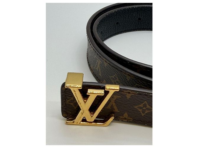 Louis Vuitton Monogram Reversible Belt Black - view 9