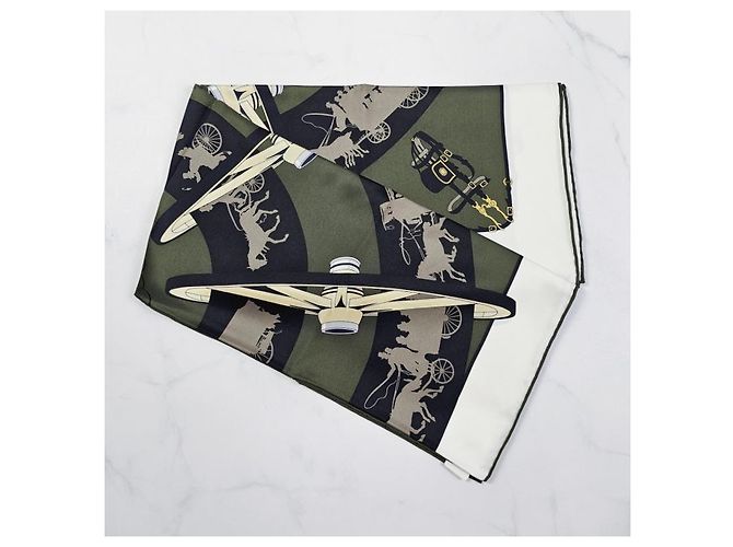 Hermès Foulard in seta per donne Carré Nero - vista 7