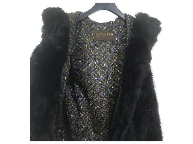 Louis Vuitton Fellweste mit Kapuze - Ansicht 3