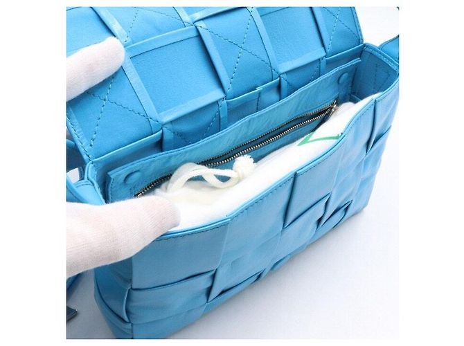 Bottega Veneta Borsa a spalla e borsa crossbody Intrecciato Cassette Blu - vista 5