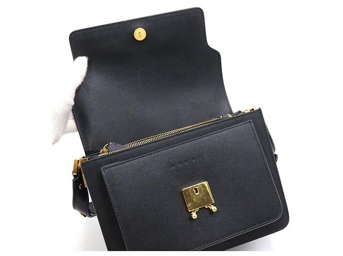 Marni Borsa a spalla in pelle Saffiano nera TRUNK - vista 6