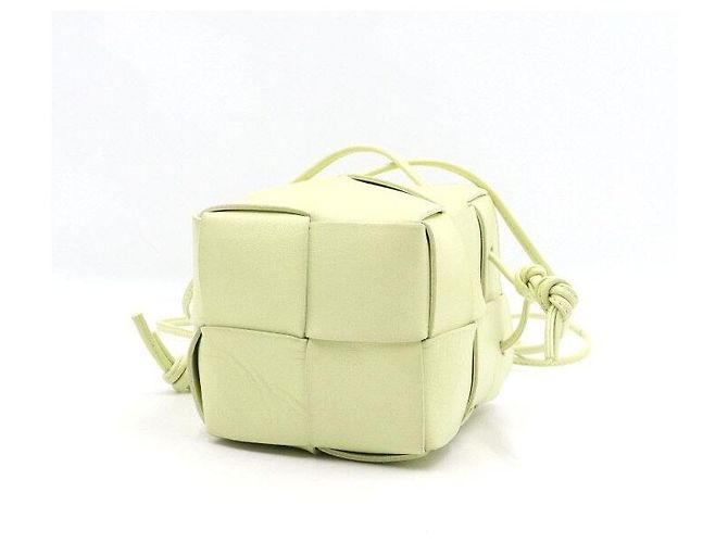 Bottega Veneta Mini borsa a secchiello lavata al limone e a tracolla Giallo - vista 5