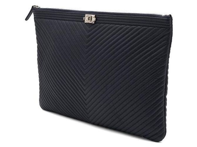 Chanel Grande Clutch in Blu Navy Scuro - vista 2