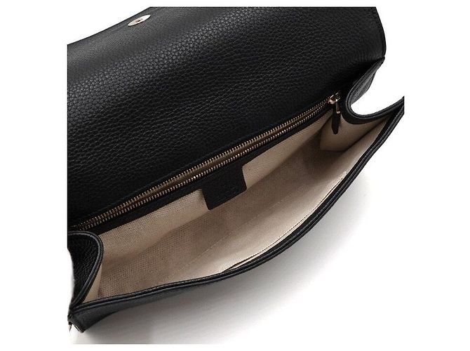Gucci Clutch in pelle nera con frange Interlocking Soho - vista 5