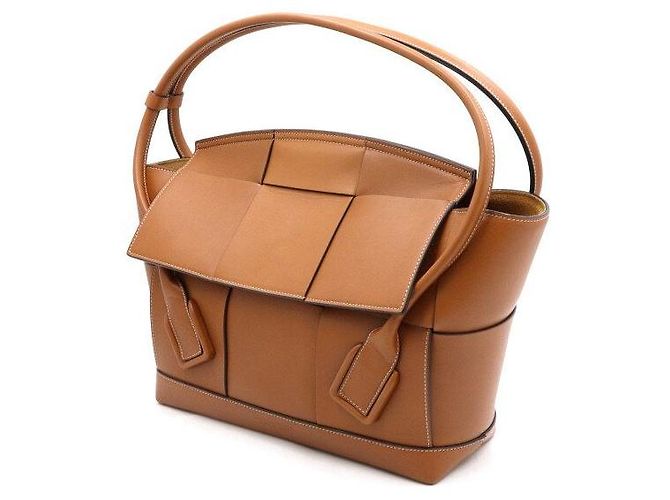 Bottega Veneta Borsa a mano e borsa a spalla Arco media in pelle marrone - vista 2