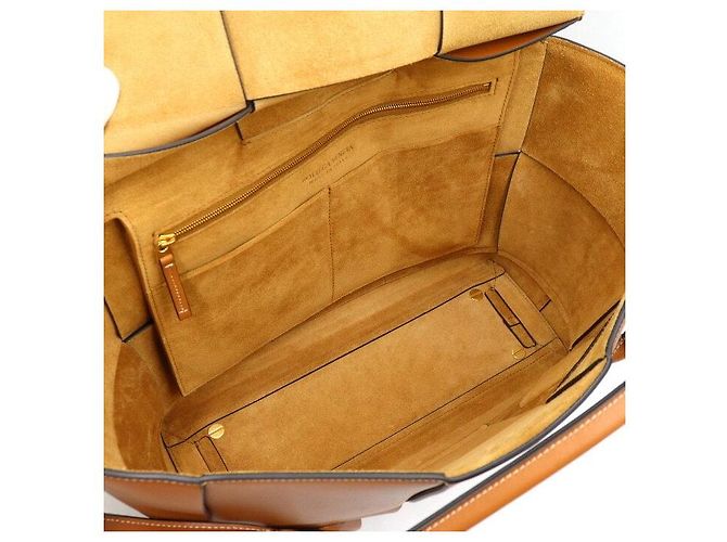 Bottega Veneta Borsa a mano e borsa a spalla Arco media in pelle marrone - vista 5