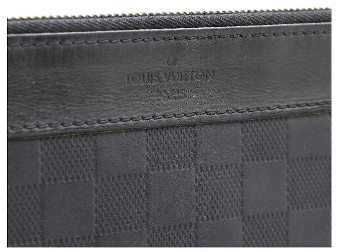 Louis Vuitton Pochette Clutch Damier Infini Nero - vista 4