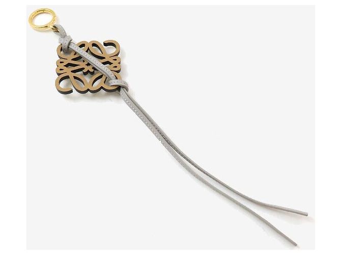 Loewe Portachiavi Anagram Charm in pelle di vitello classica Multicolore - vista 2