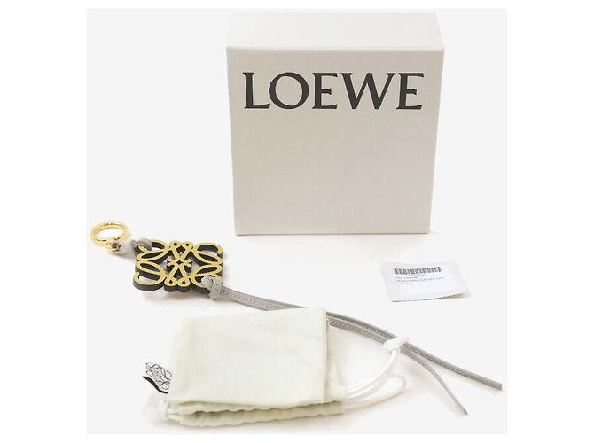 Loewe Portachiavi Anagram Charm in pelle di vitello classica Multicolore - vista 7