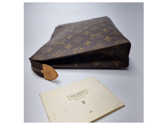 Louis Vuitton Clutch Pochette Toilette Monogram Multicolore - vista 12