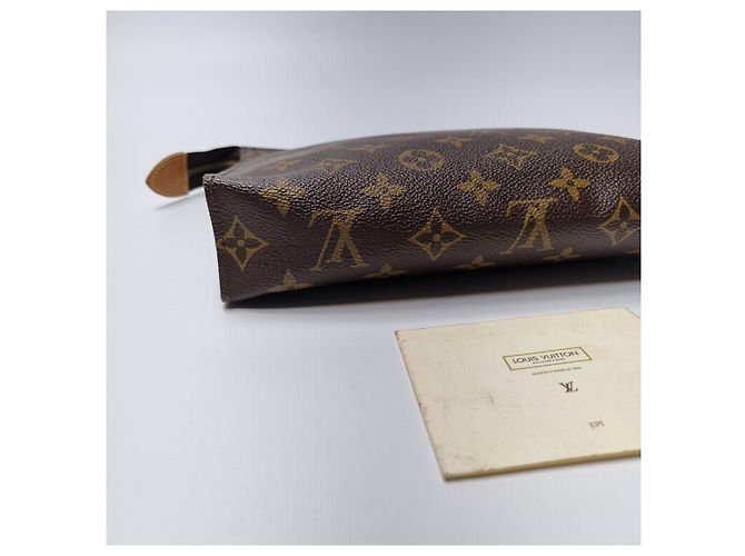 Louis Vuitton Clutch Pochette Toilette Monogram Multicolore - vista 15