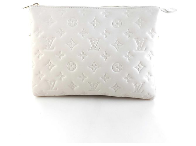 Louis Vuitton Lammleder Monogram Coussin Schultertasche Weiß - Ansicht 3