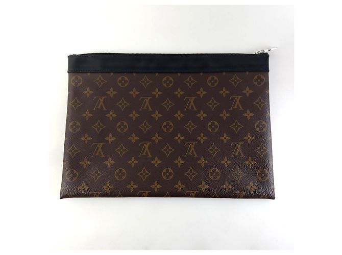 Louis Vuitton Clutch Pochette Makarassar Monogram Discovery Nero - vista 3