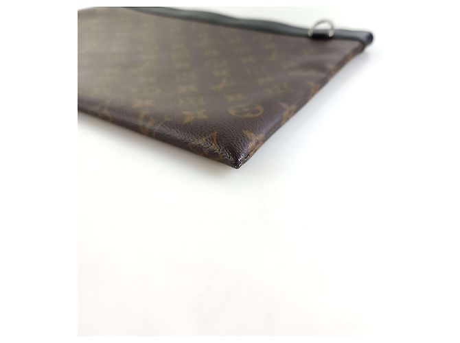 Louis Vuitton Clutch Pochette Makarassar Monogram Discovery Nero - vista 5