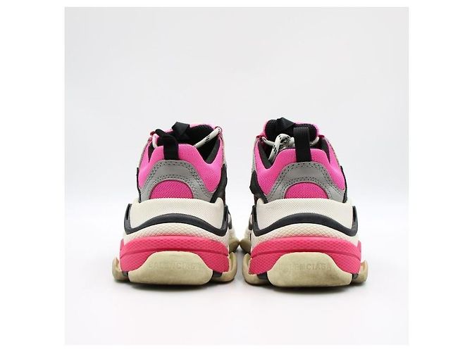 Balenciaga Sneakers Triple Trainer da Donna - vista 6