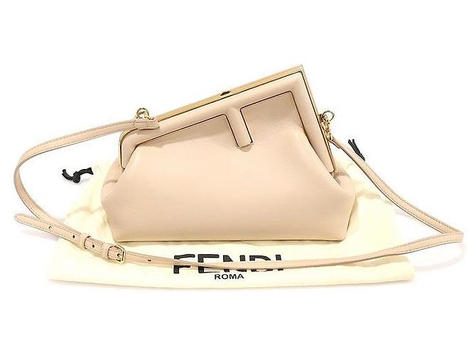 Fendi Borsa a spalla piccola in Napa beige con logo dorato Marrone - vista 2