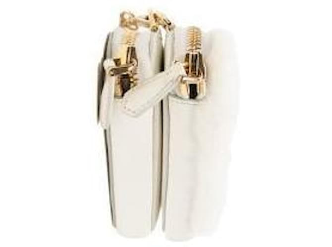 Prada Bolsa transversal triangular em shearling branco - vista 2