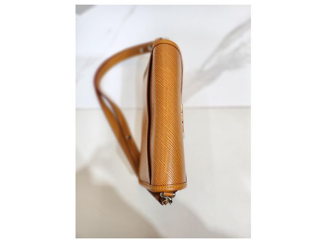 Louis Vuitton Borsa a Spalla e Crossbody Epi Marrone - vista 3