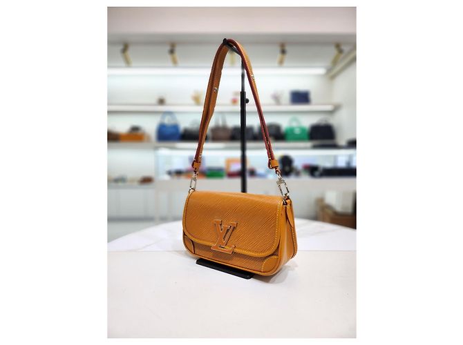 Louis Vuitton Borsa a Spalla e Crossbody Epi Marrone - vista 4