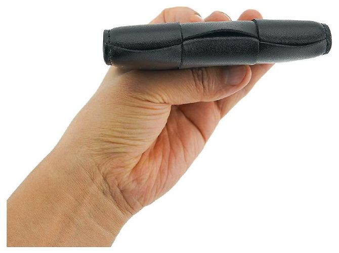 Bottega Veneta Porta-cartões de couro preto Intrecciato com aba - vista 12