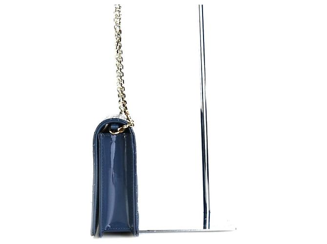Dior Borsa a tracolla Cannage Lady in pelle lucida con catena Blu - vista 2